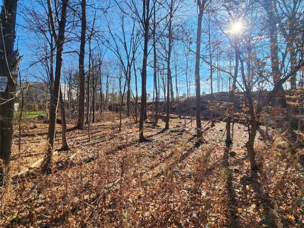 16 Gardiner Street, MAHWAH, NJ 07430