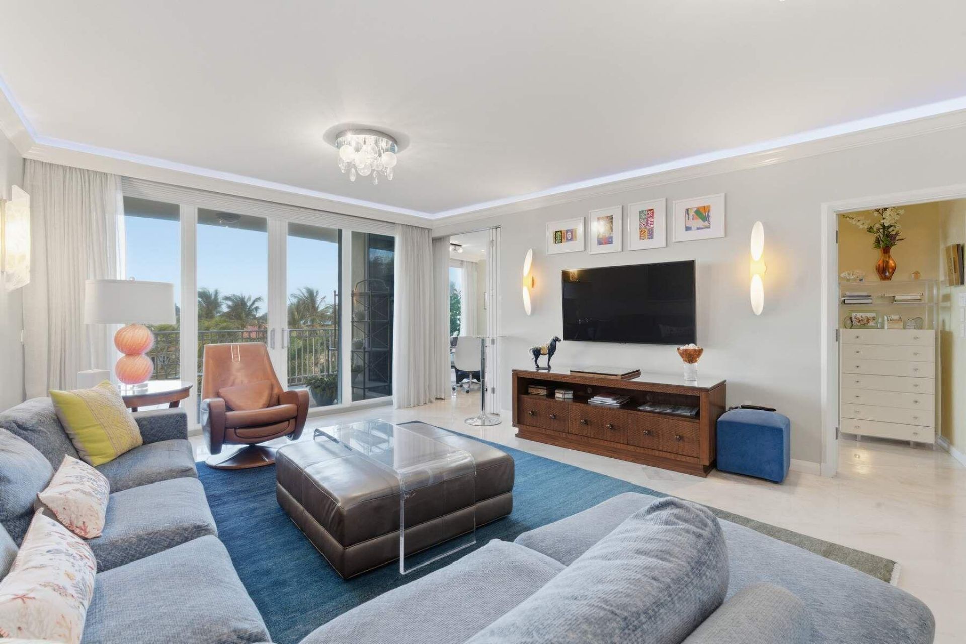 100 Royal Palm Way, Unit F4, Palm Beach, FL 33480 Photo