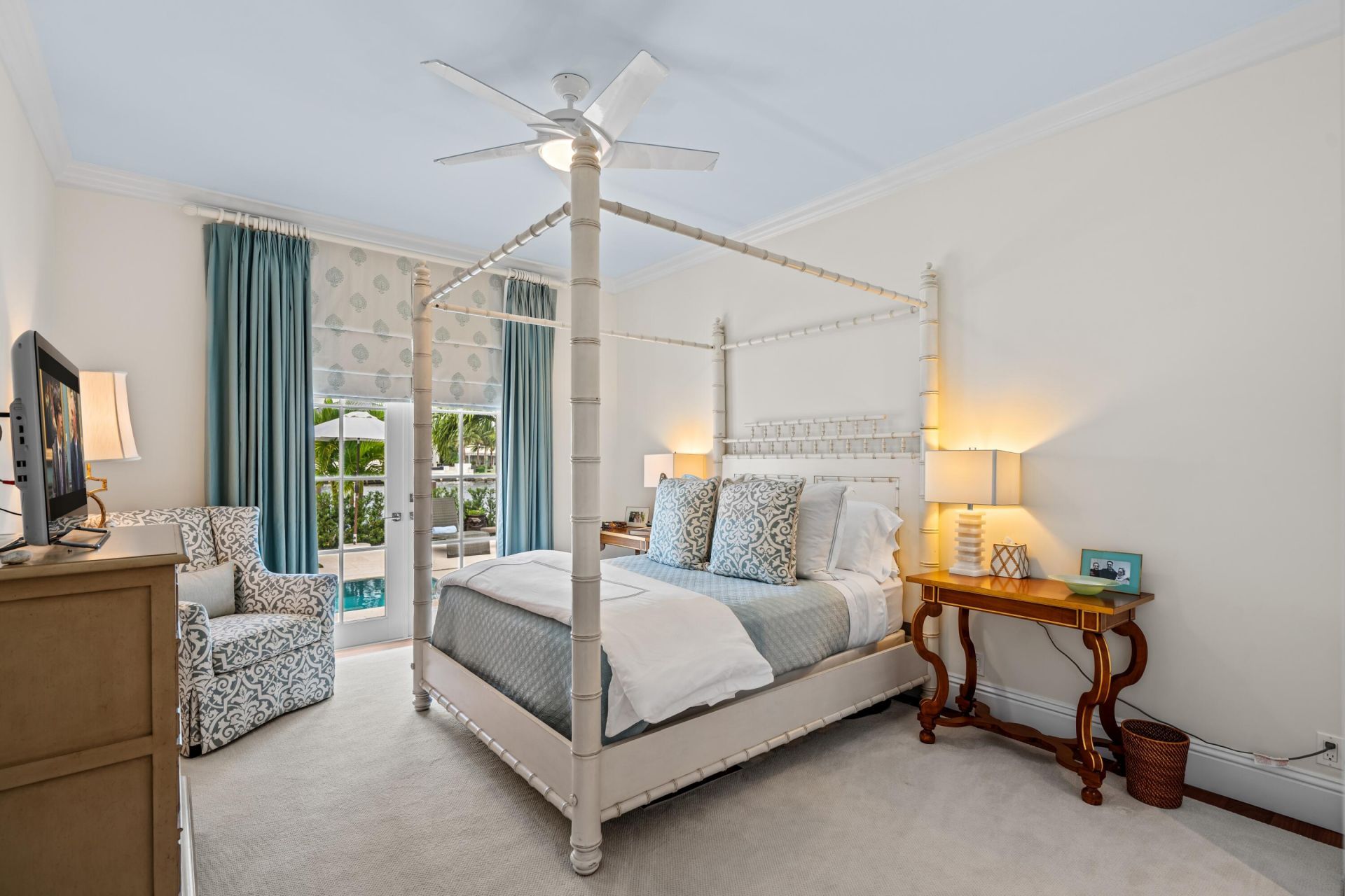 566 Palm Way, Gulf Stream, FL 33483 Photo