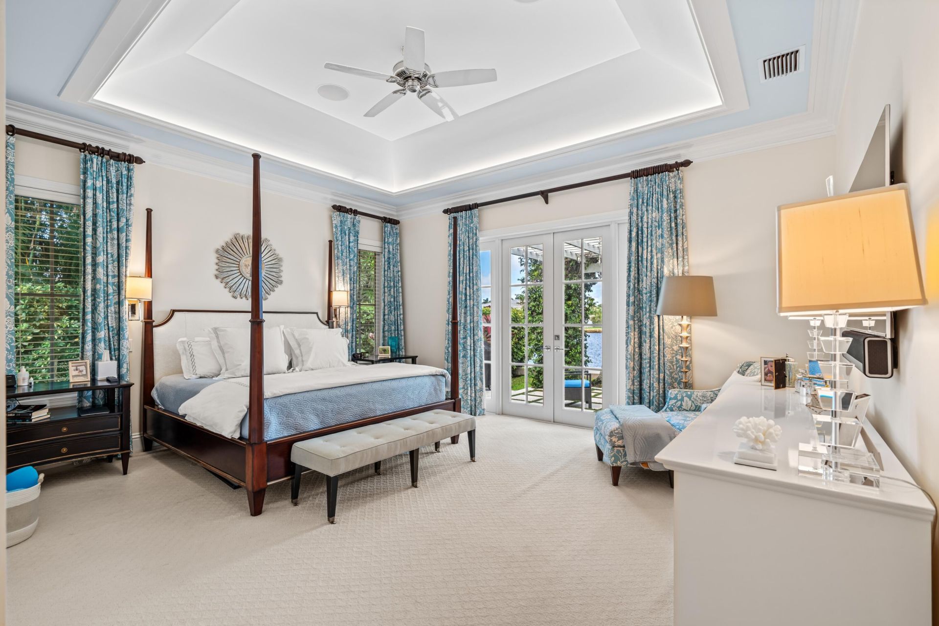 566 Palm Way, Gulf Stream, FL 33483 Photo