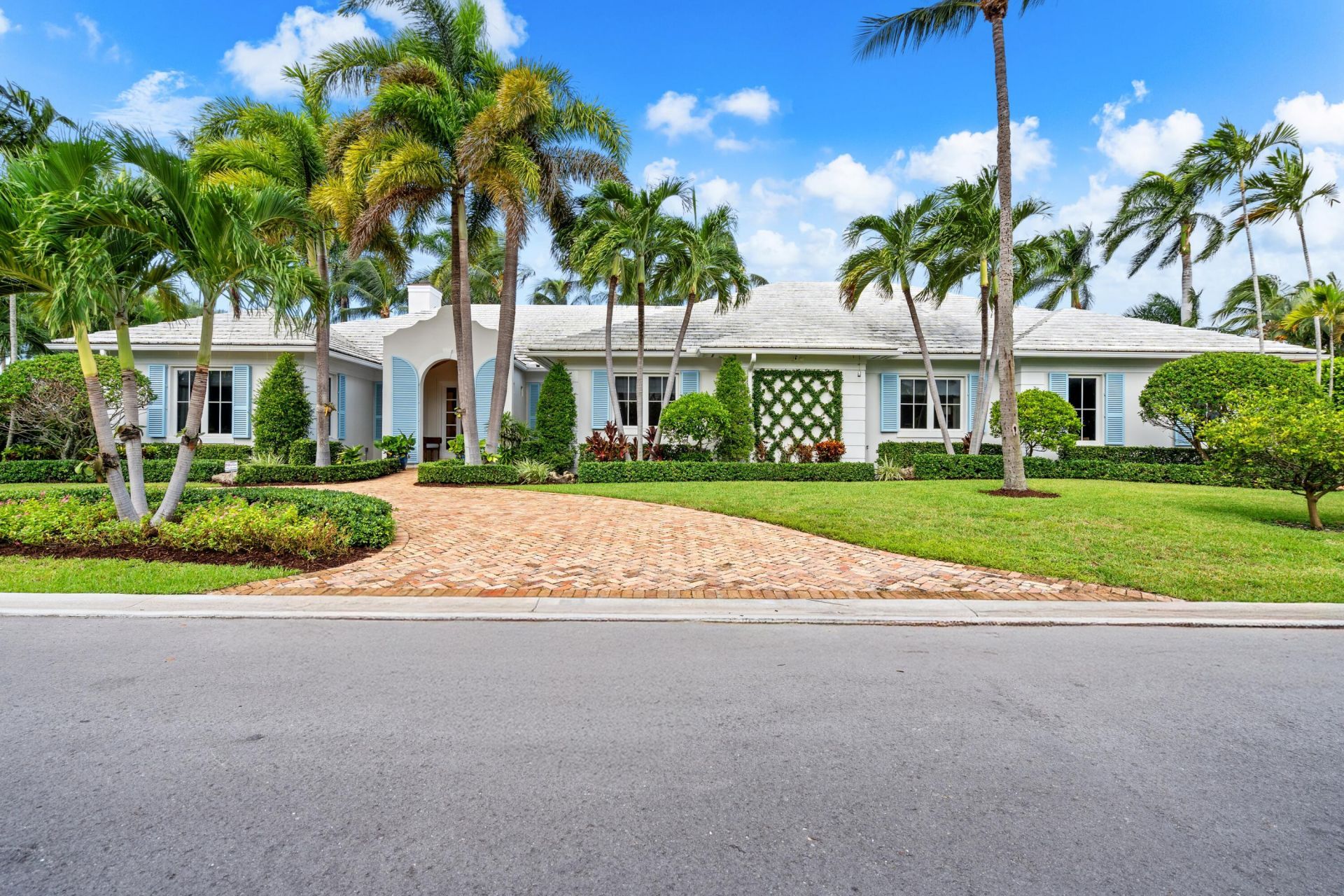 566 Palm Way, Gulf Stream, FL 33483 Photo