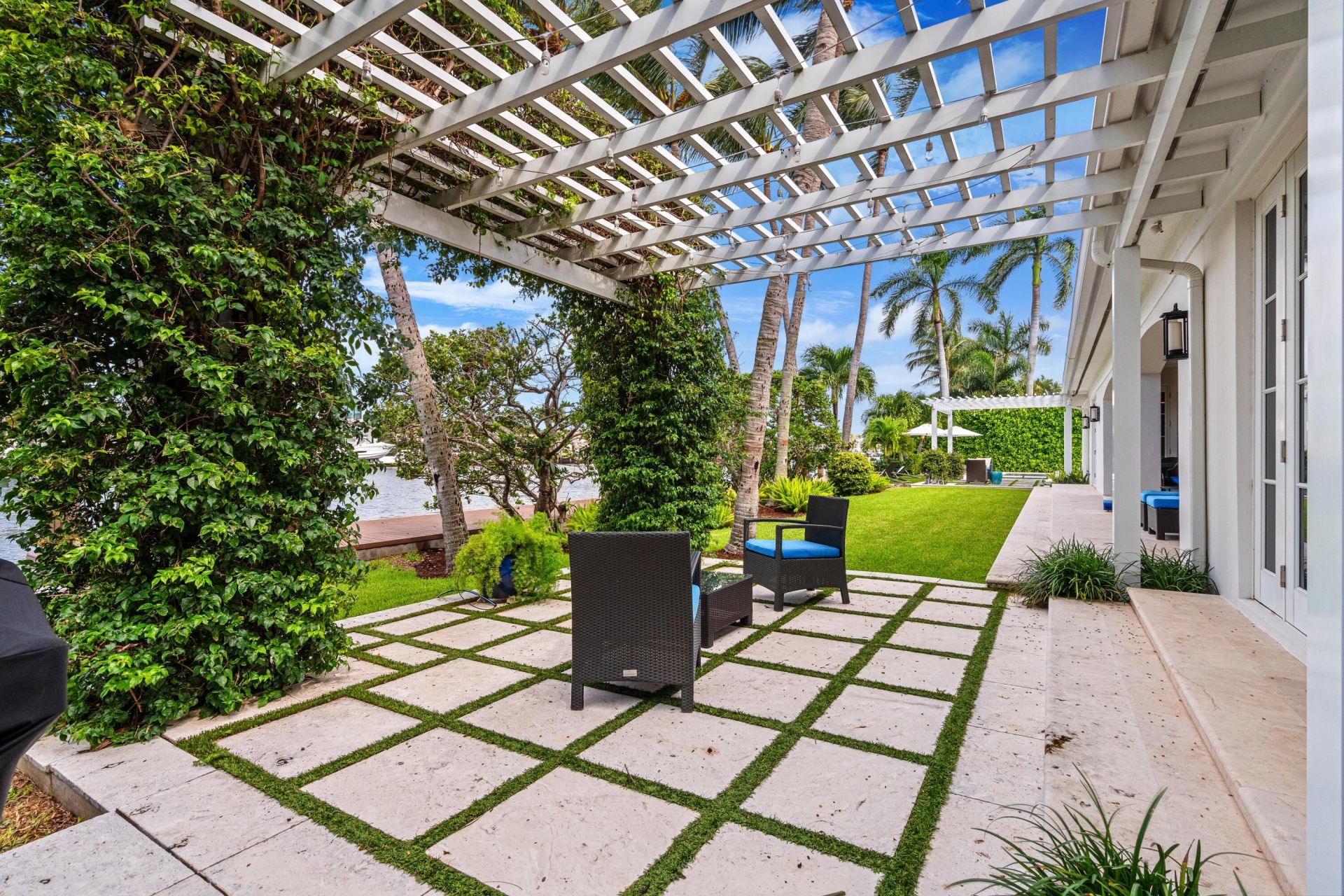 566 Palm Way, Gulf Stream, FL 33483 Photo