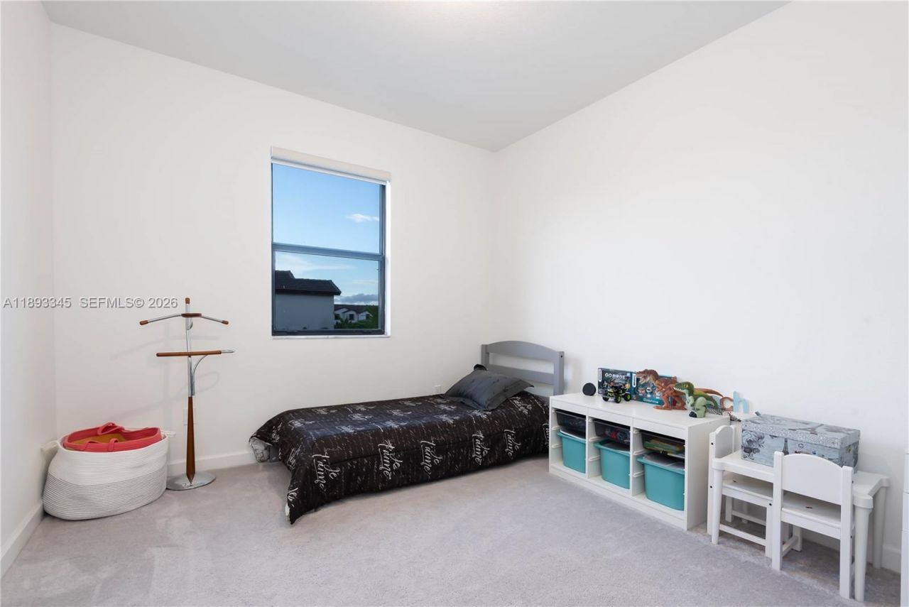 204 SW 159th Pl, Pembroke Pines, FL 33027 Photo