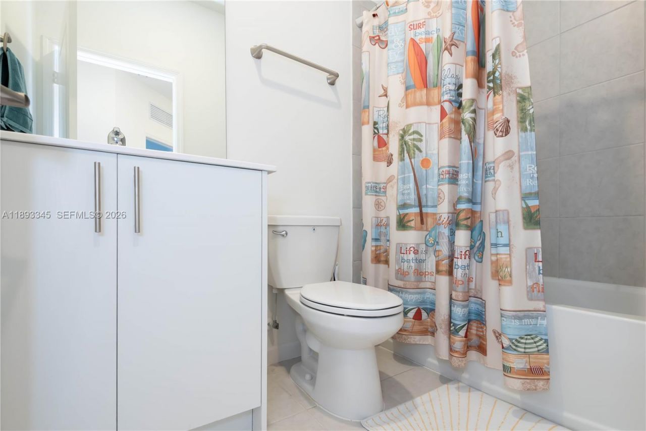 204 SW 159th Pl, Pembroke Pines, FL 33027 Photo