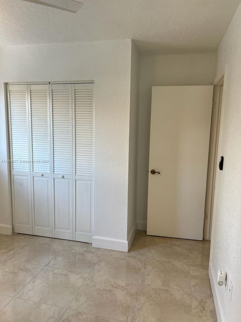 2670 W 76th St, Unit 101, Hialeah, FL 33016 Photo