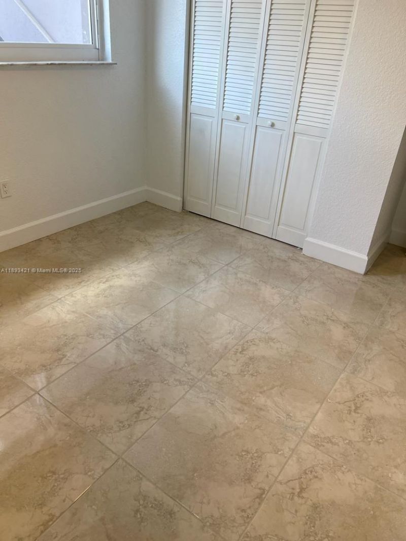 2670 W 76th St, Unit 101, Hialeah, FL 33016 Photo