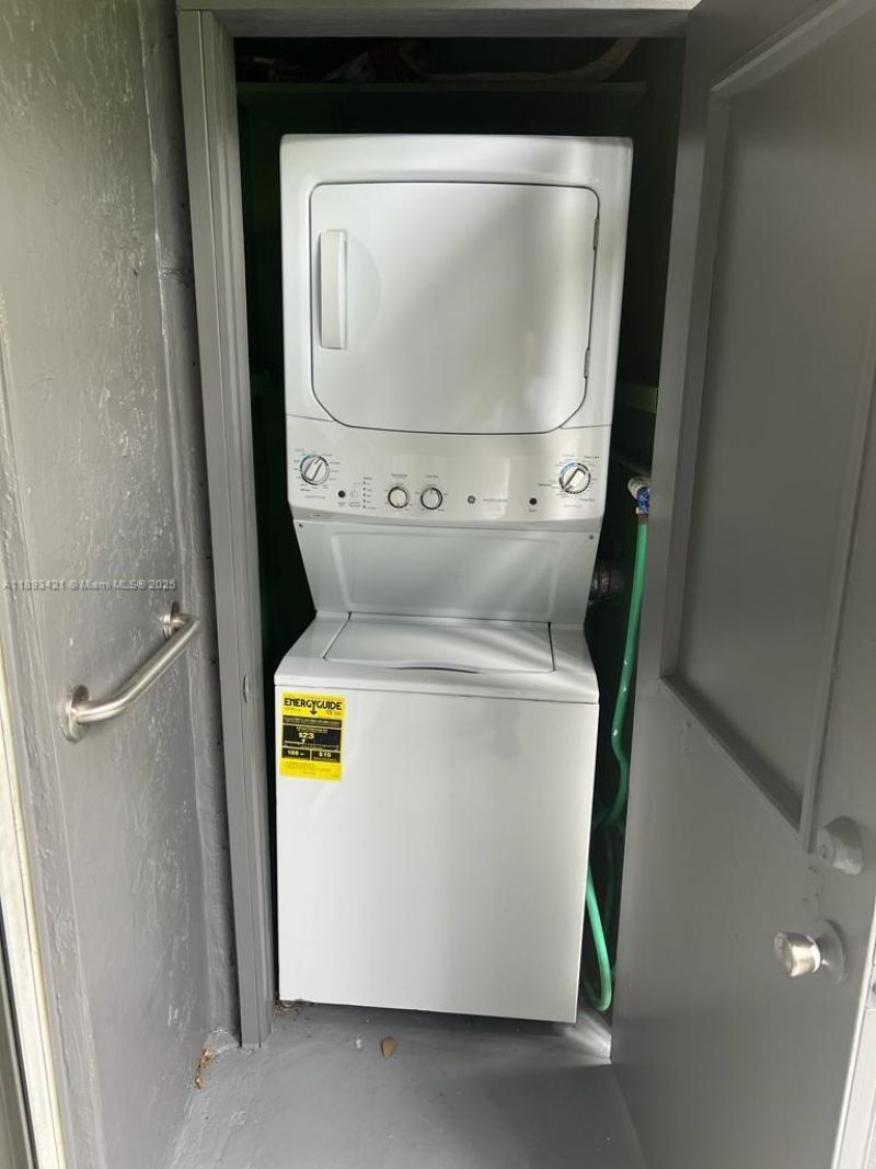 2670 W 76th St, Unit 101, Hialeah, FL 33016 Photo