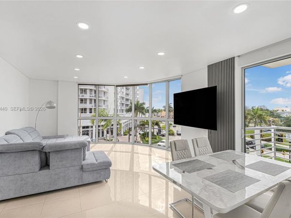 1830 Radius Dr, Unit 314, Hollywood, FL 33020