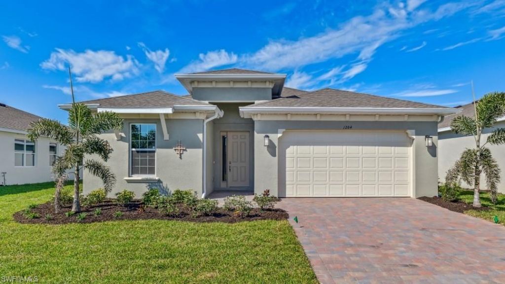 536 Spring Hill Lake Loop, Cape Coral, FL 33993 Photo