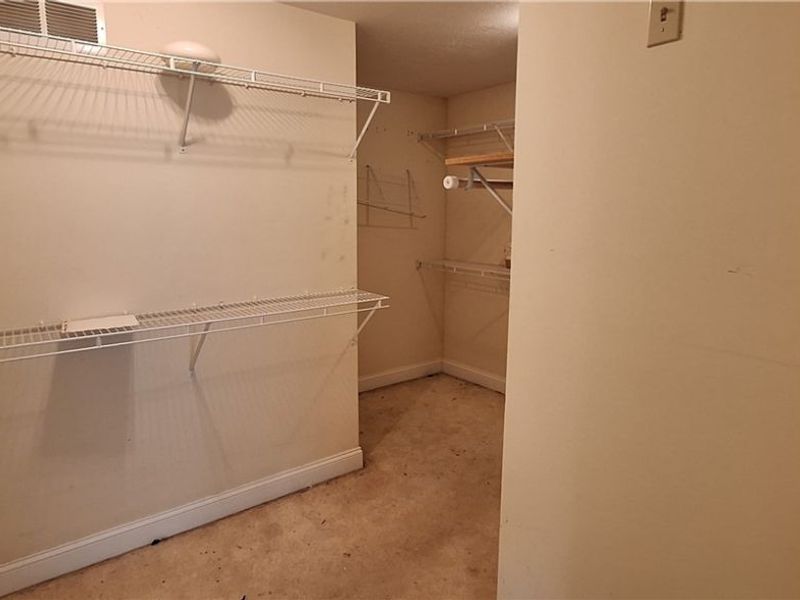 26736 Rue Saint Anne Court, Warrensville Heights, OH 44128 Photo 11