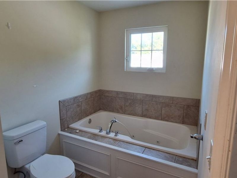 26736 Rue Saint Anne Court, Warrensville Heights, OH 44128 Photo 12