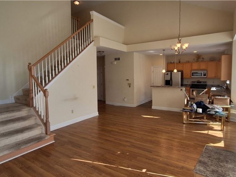 26736 Rue Saint Anne Court, Warrensville Heights, OH 44128 Photo 8