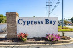 4242 Pinehurst Circle photo 4