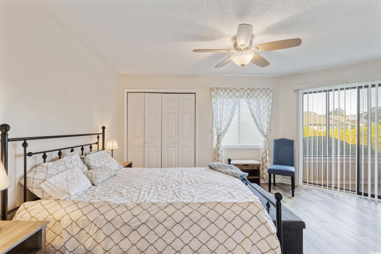 4242 Pinehurst Circle Photo 26