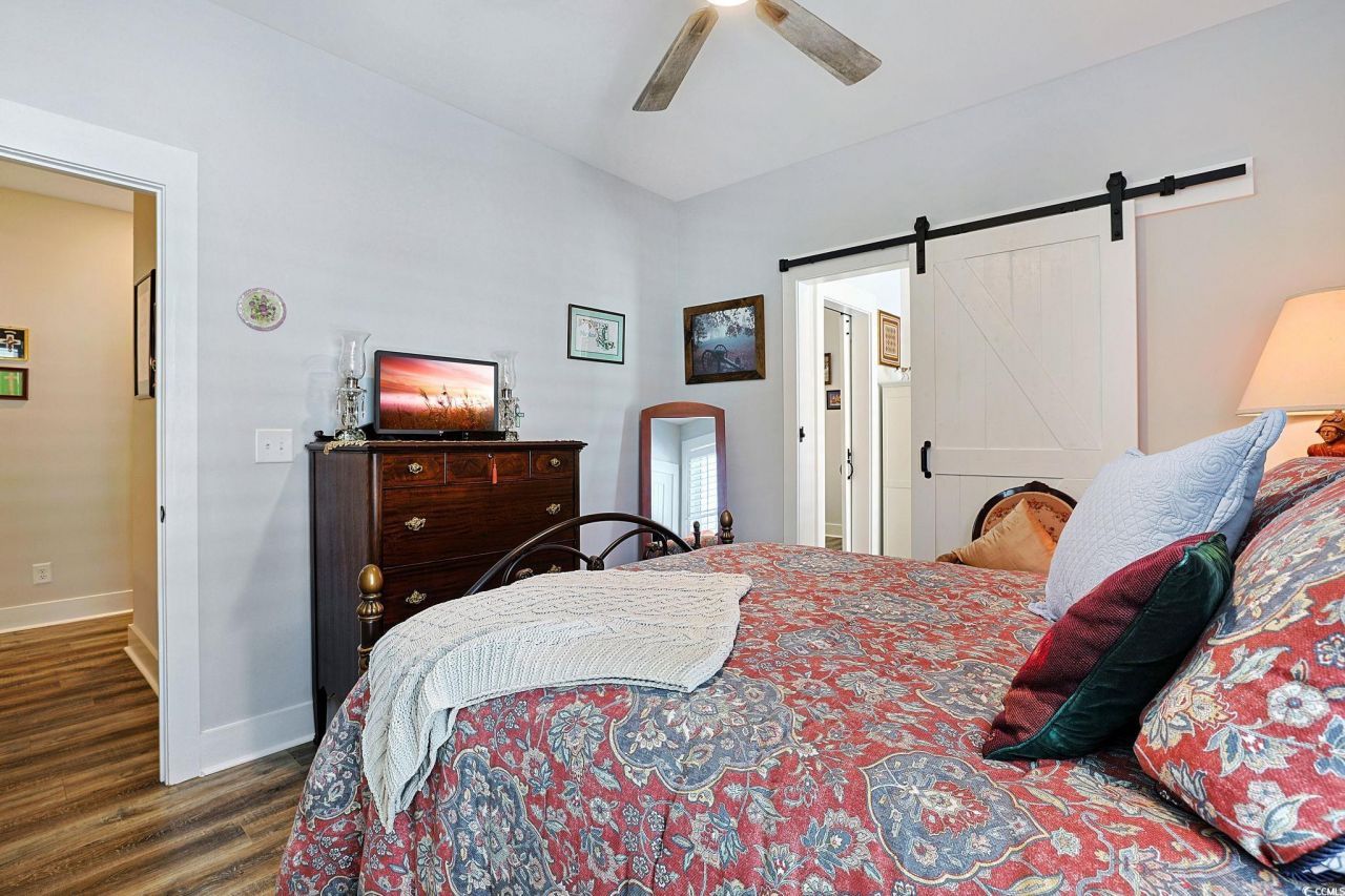 95 A Lydia Lane Photo 24