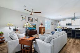 95 A Lydia Lane photo 4