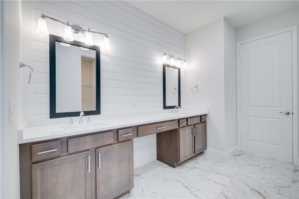 3402 SW Savona Boulevard, Port Saint Lucie, FL 34953 Photo