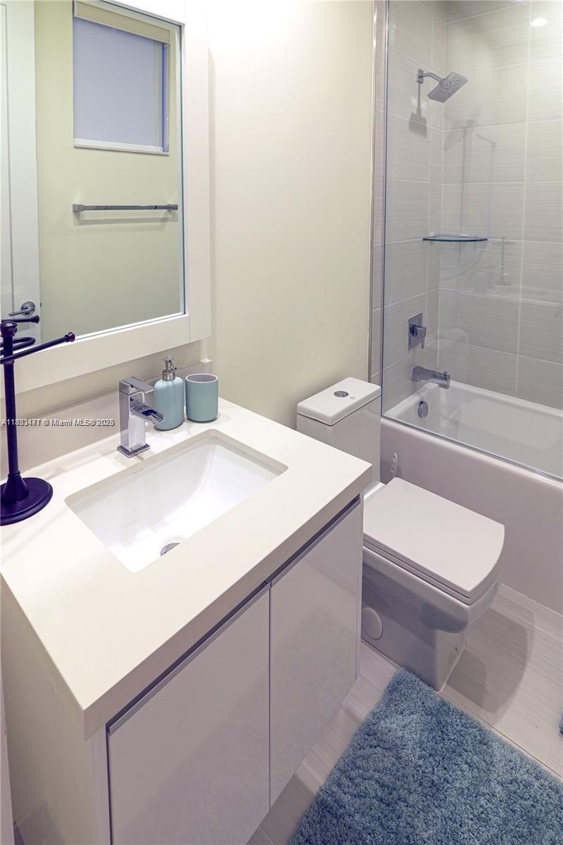 10501 NW 66th St, Unit 10501, Doral, FL 33178 Photo