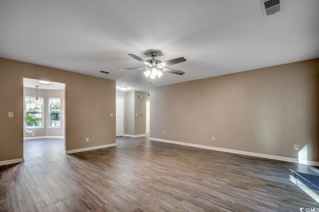 109 Hickory Dr. Photo 5