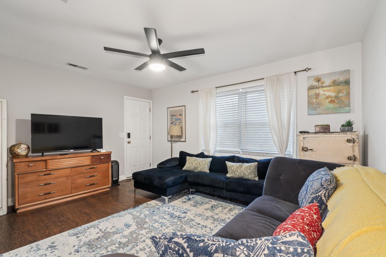 4619 Jenkins Avenue Photo 20