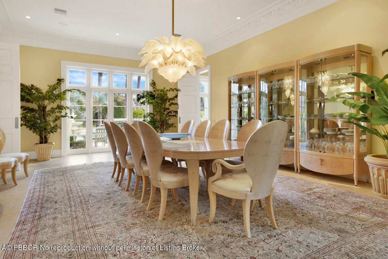 160 Clarendon Avenue, Palm Beach, FL 33480 Photo