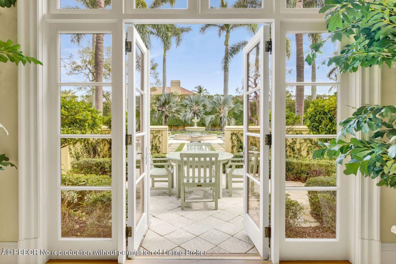 160 Clarendon Avenue, Palm Beach, FL 33480 Photo