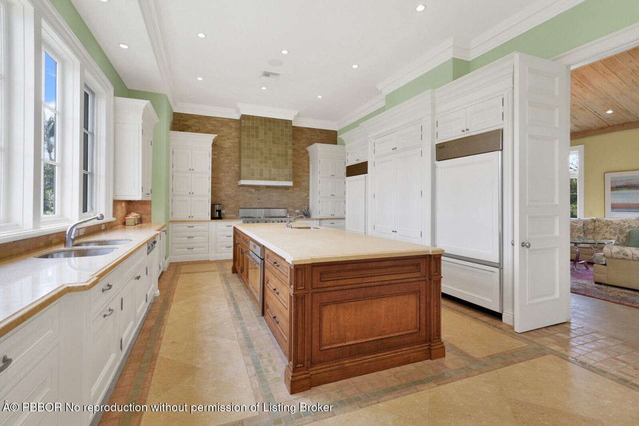 160 Clarendon Avenue, Palm Beach, FL 33480 Photo