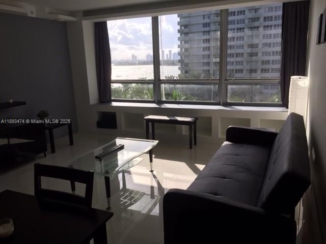 1500 Bay Rd, Unit 758S, Miami Beach, FL 33139 Photo