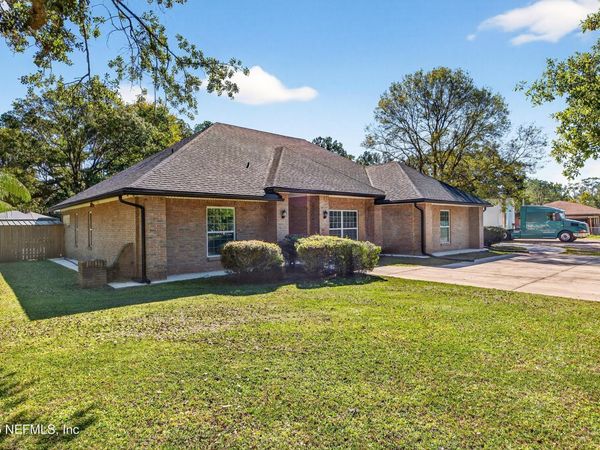 11341 V C JOHNSON Road, Jacksonville, FL 32218