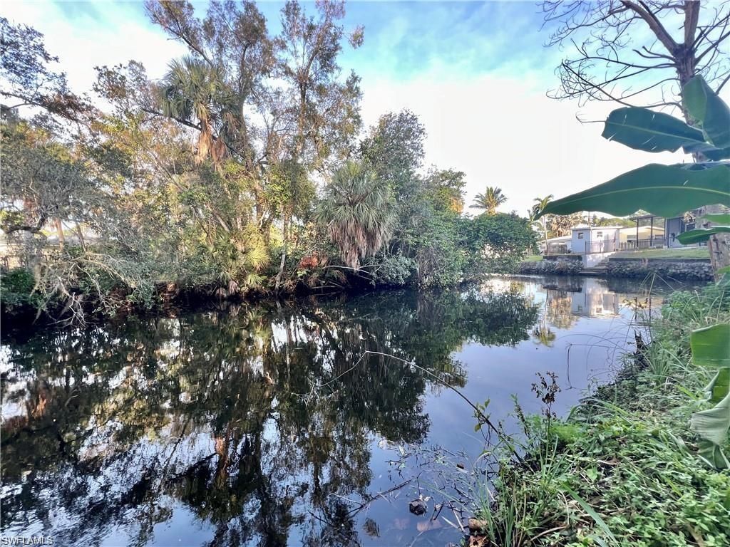 10141 Kentucky St, Bonita Springs, FL 34135 Photo