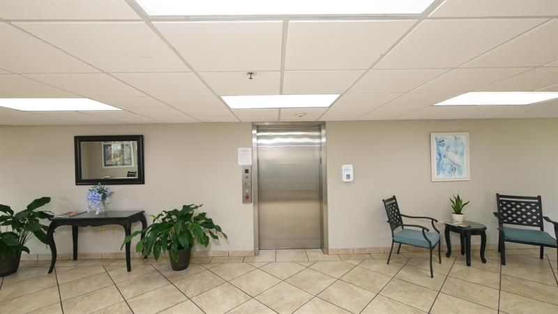 3910 Inverrary Boulevard, Unit 805-B, Lauderhill, FL 33319 Photo