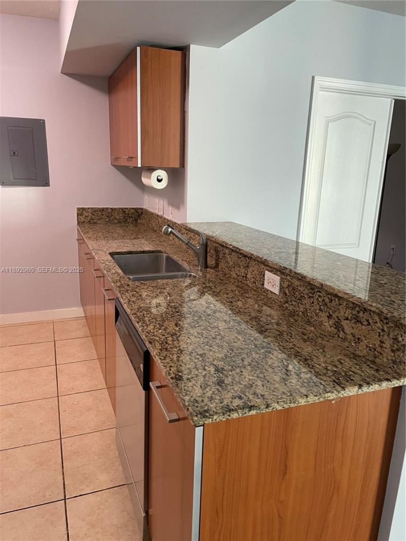 9066 SW 73rd Ct, Unit 1009, Miami, FL 33156 Photo