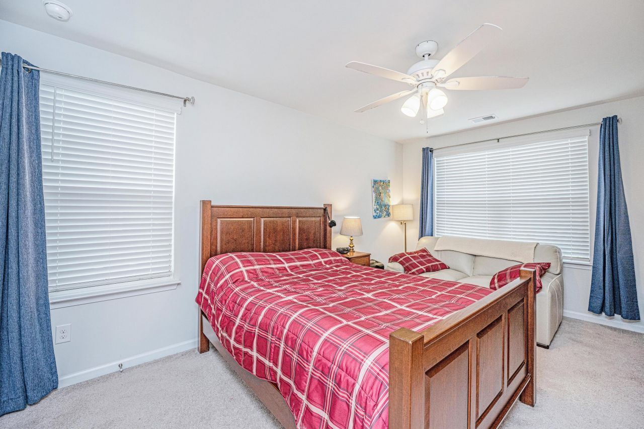 618 Hilchot Drive Photo 17