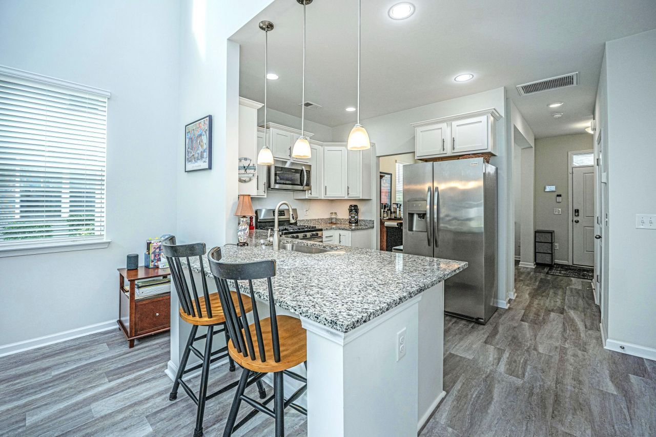 618 Hilchot Drive Photo 2