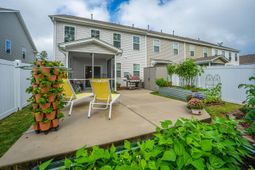 618 Hilchot Drive photo 4