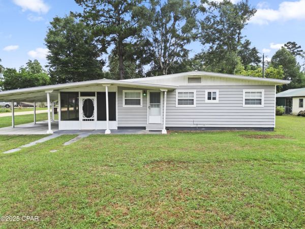 5227 SE Shellcracker Avenue, Blountstown, FL 32424