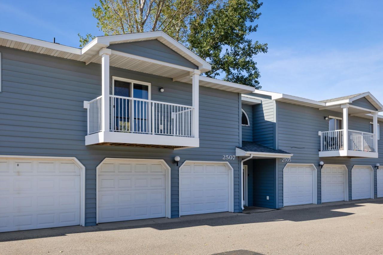 2507 25th Street S, Unit 201K, Fargo, ND 58103 Main Photo