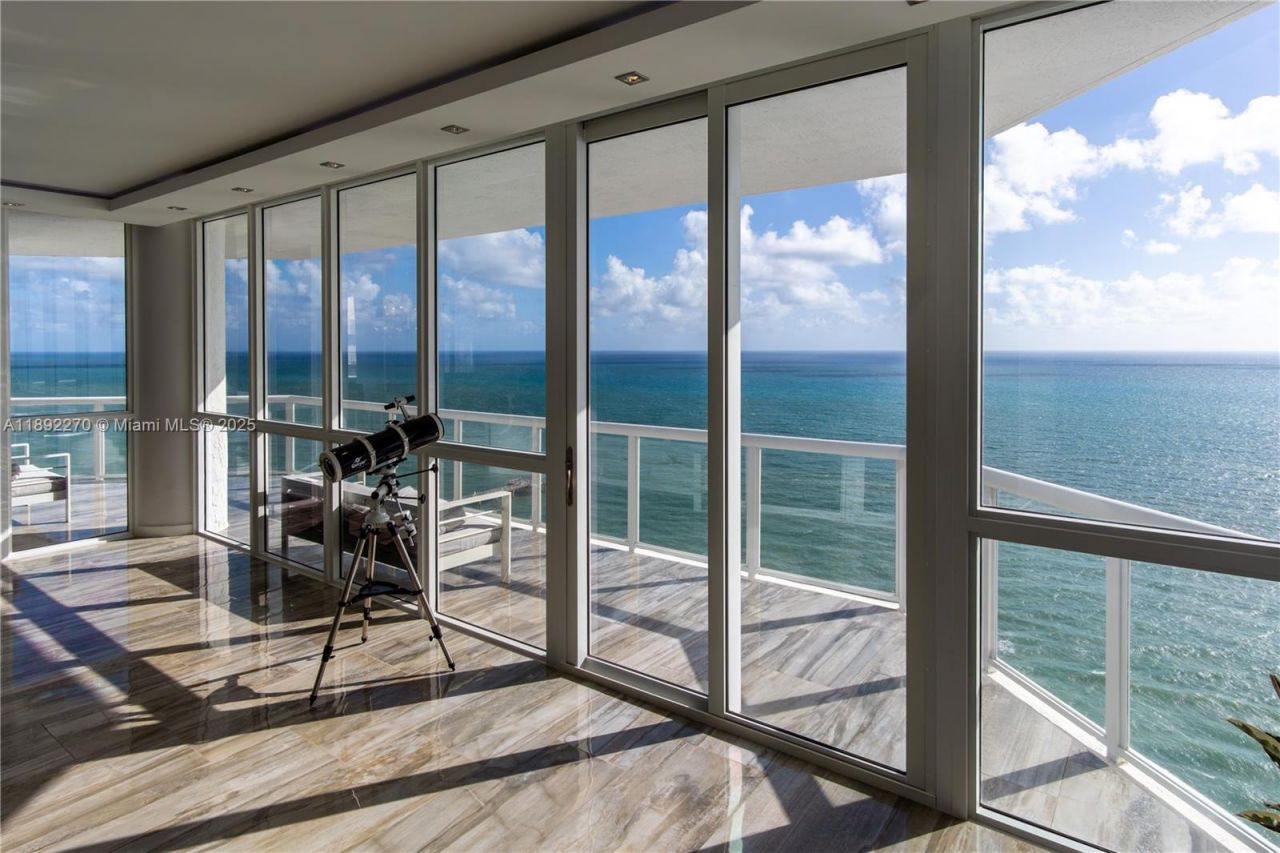 16425 Collins Ave, Unit OS16A, Sunny Isles Beach, FL 33160 Photo