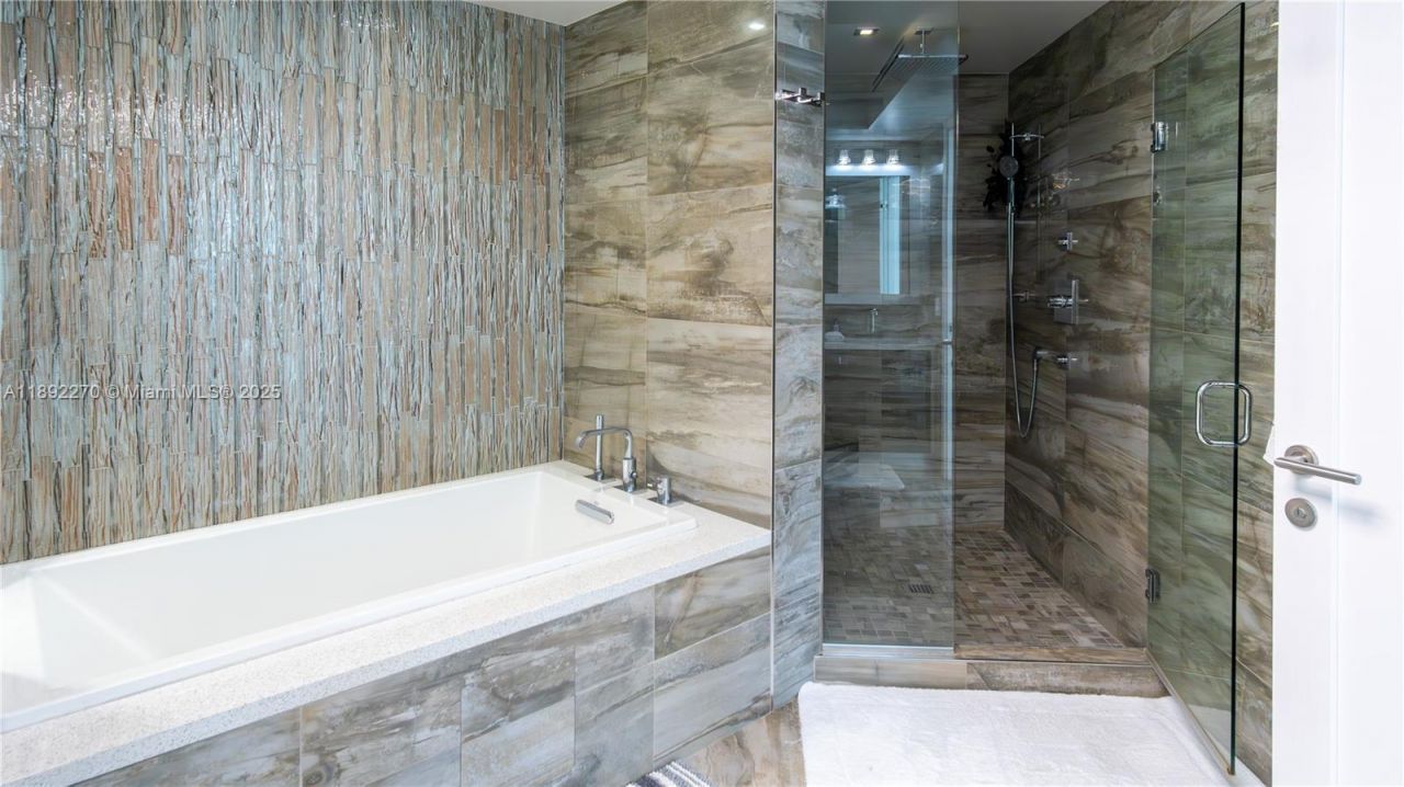 16425 Collins Ave, Unit OS16A, Sunny Isles Beach, FL 33160 Photo