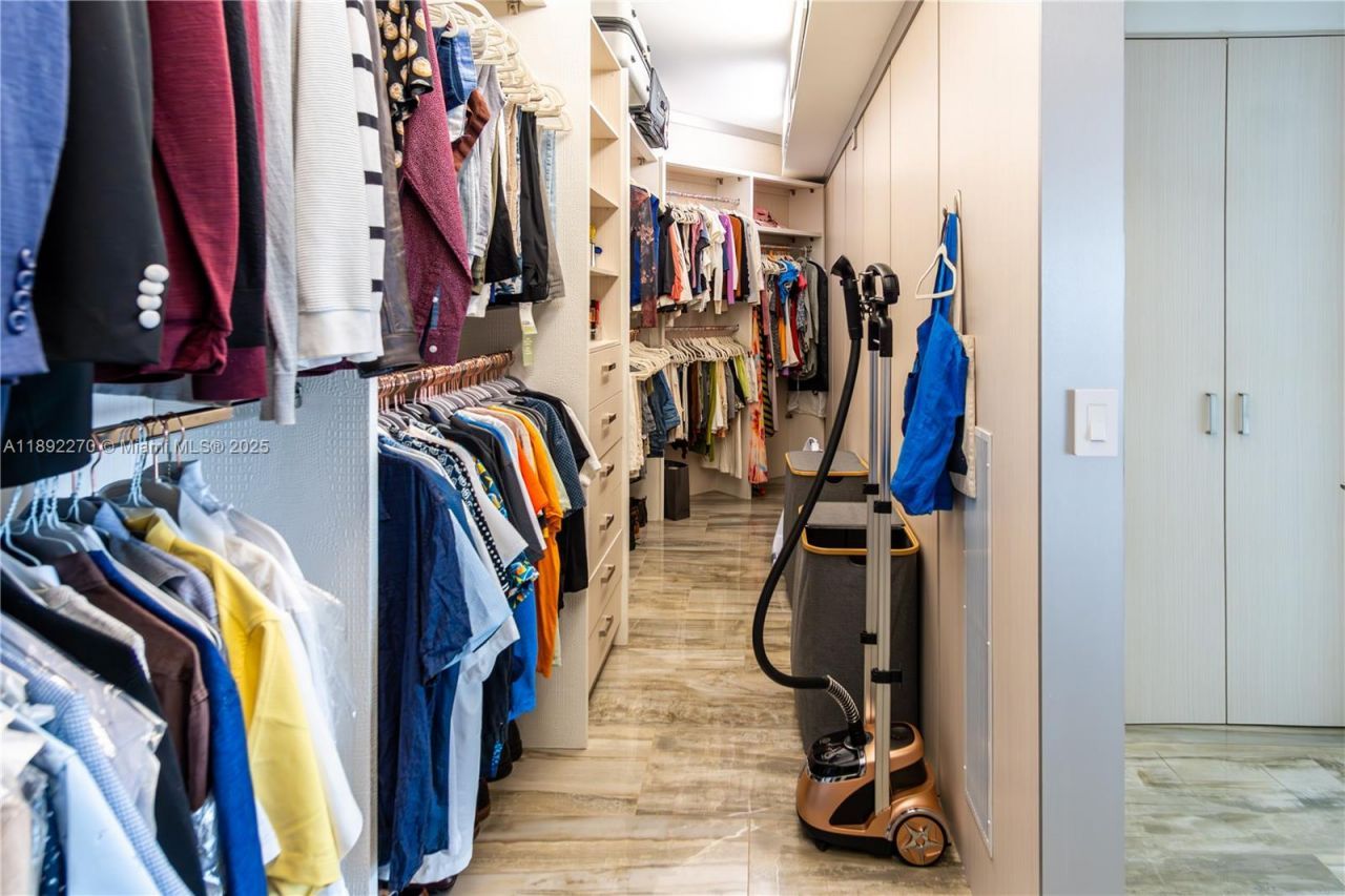 16425 Collins Ave, Unit OS16A, Sunny Isles Beach, FL 33160 Photo