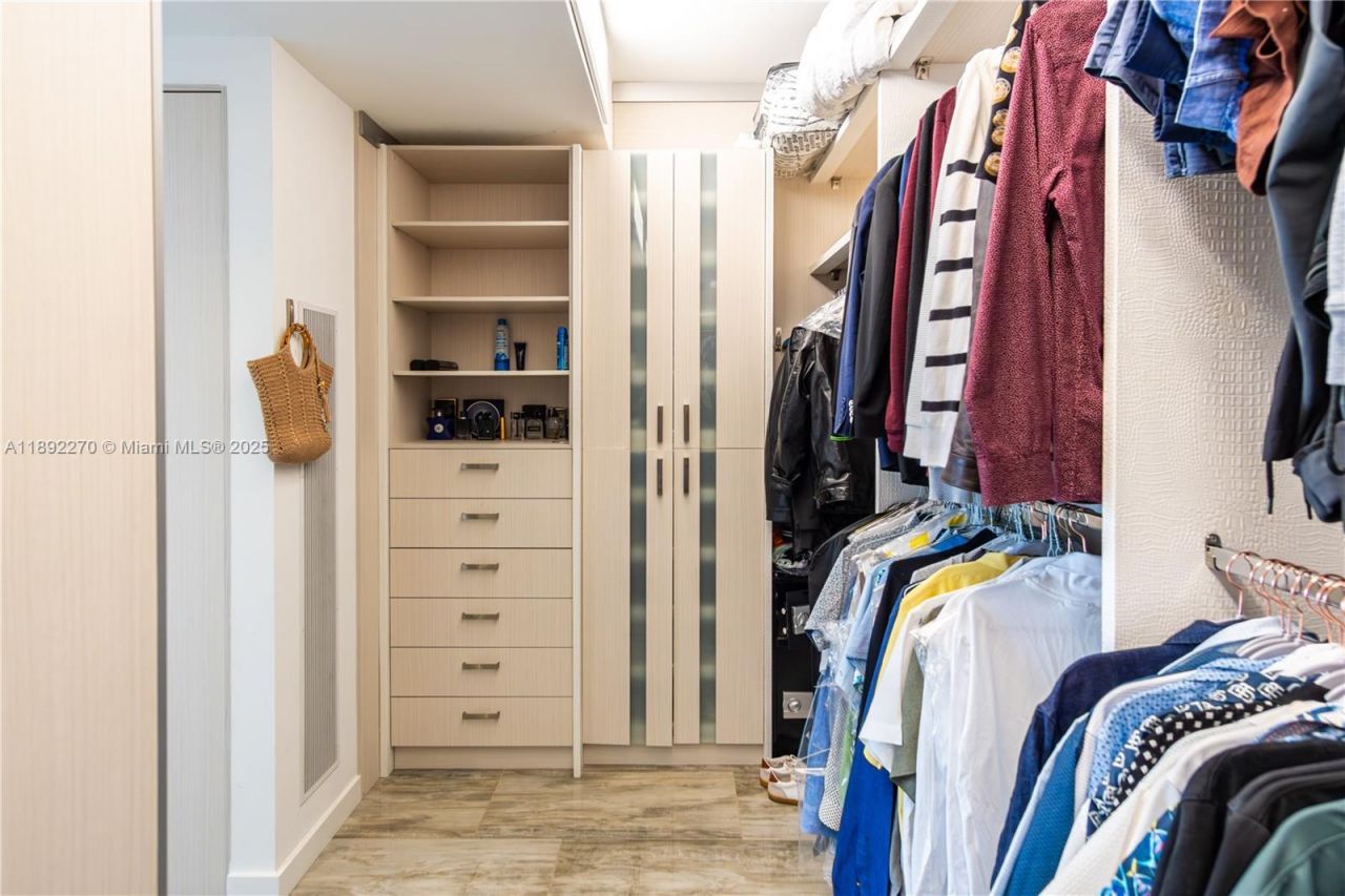 16425 Collins Ave, Unit OS16A, Sunny Isles Beach, FL 33160 Photo