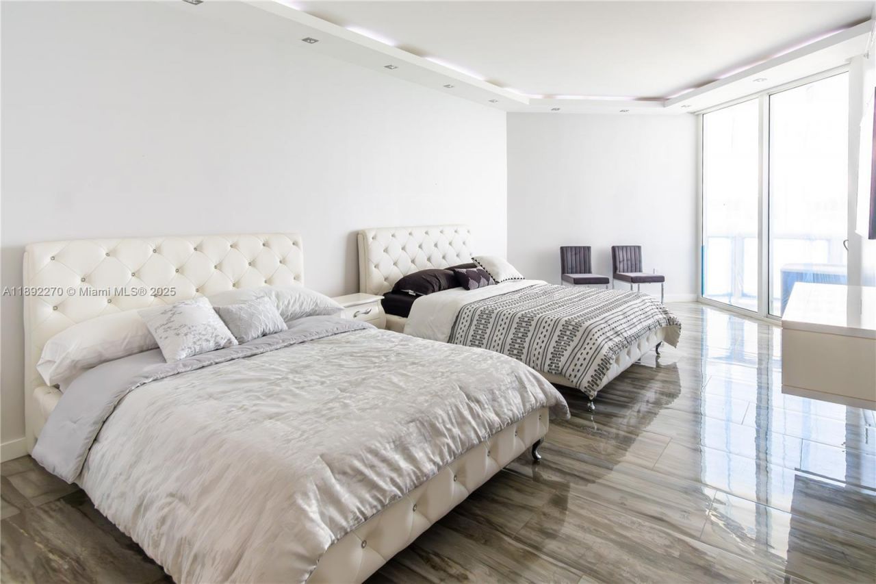 16425 Collins Ave, Unit OS16A, Sunny Isles Beach, FL 33160 Photo