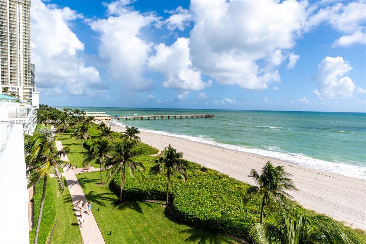 16425 Collins Ave, Unit OS16A, Sunny Isles Beach, FL 33160 Photo