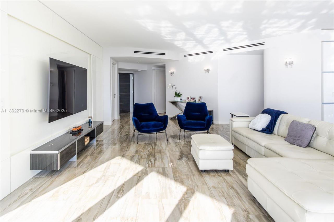 16425 Collins Ave, Unit OS16A, Sunny Isles Beach, FL 33160 Photo