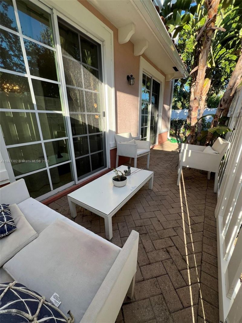 2361 SE 5th St, Pompano Beach, FL 33062 Photo