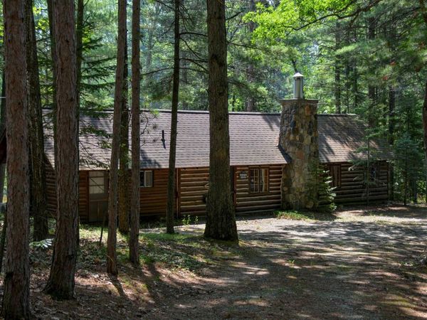 6483 Plum Valley Road NW W, Rapid City, MI 49676