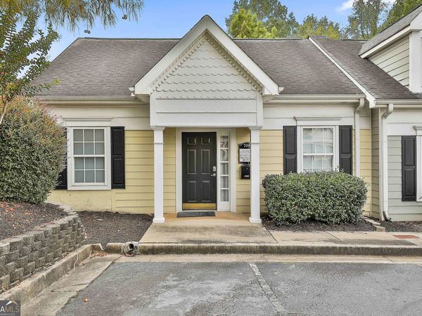 500 W Lanier Avenue, Unit 708, Fayetteville, GA 30214