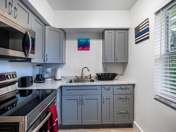 1125 NE 80th St, Miami, FL 33138