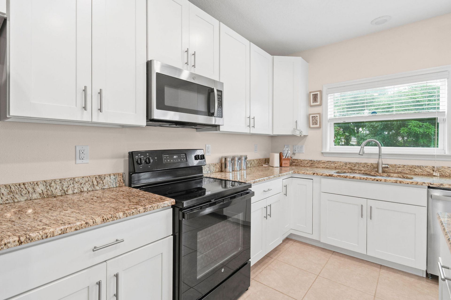 1262 SW Patricia Avenue, Port Saint Lucie, FL 34953 Photo