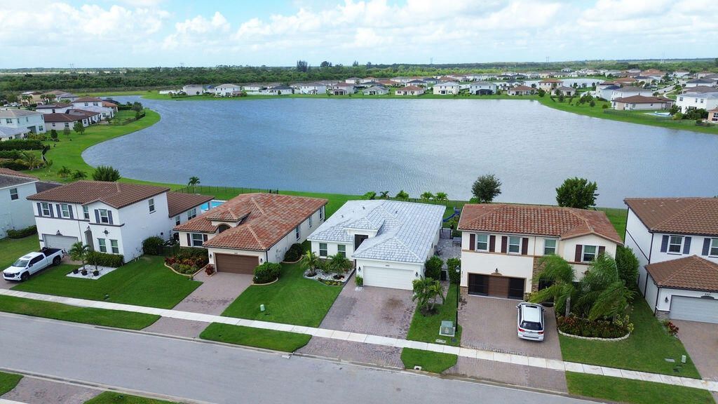 8405 NW Greenbank Circle, Port Saint Lucie, FL 34987 Photo